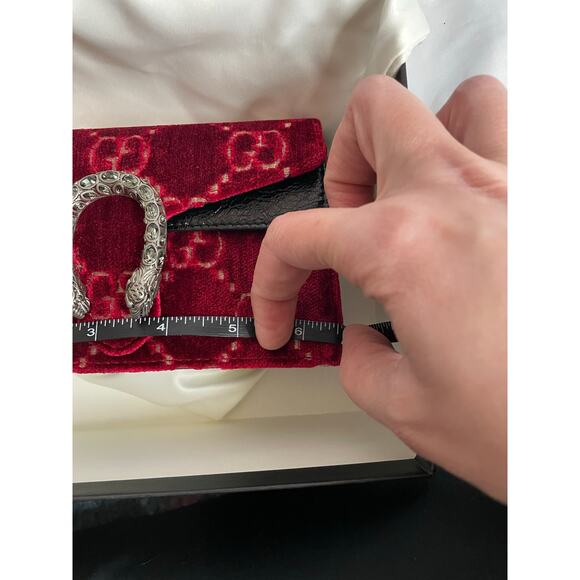 Gucci Dionysus Super Mini Red Velvet Crossbody Bag NWB - Picture 15 of 15